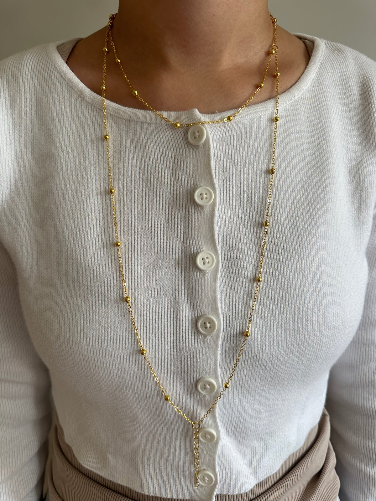 Layered Lariat Kette Gold – Y-Kette mit Kugeln, Doppelreihig